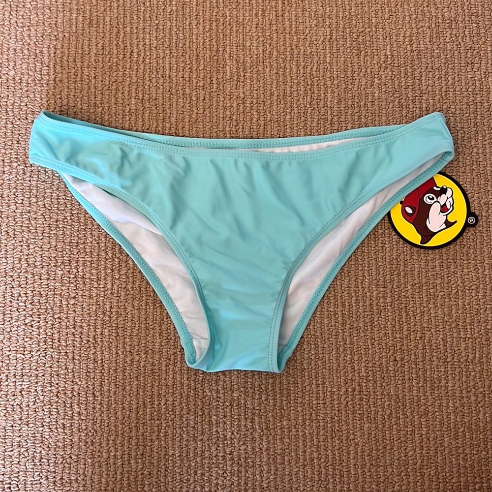 NWT Buc-ee’s swimsuit M